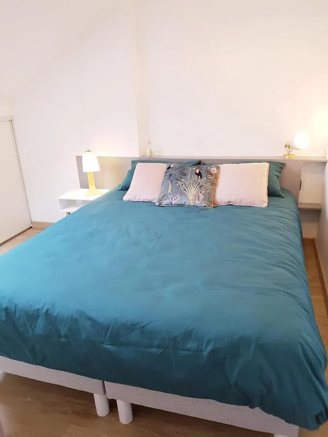 Gîte rénové cœur de ville Paimpol Appartement